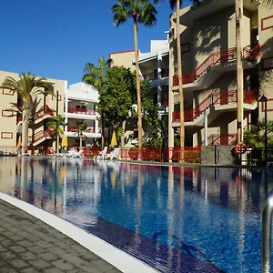 apartamentos-yaiza.tenerifehoteles.net/